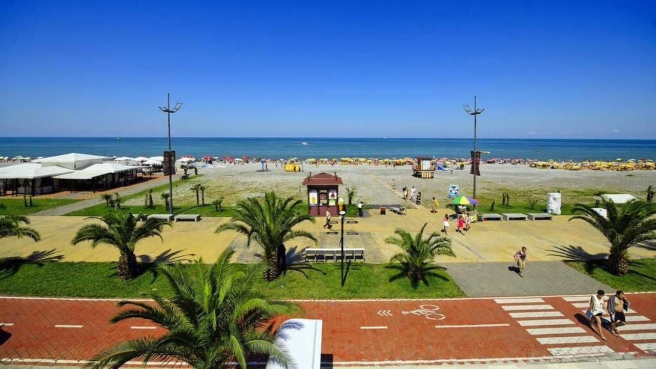 Orbi City 707 Batumi Eksteriør billede